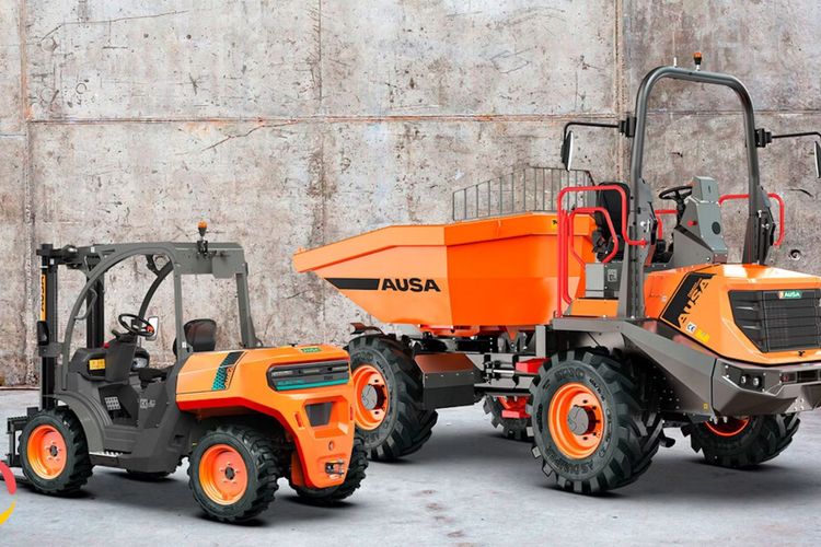 AUSA Unveils Electric Rough-Terrain Forklift and Reversible Dumper 