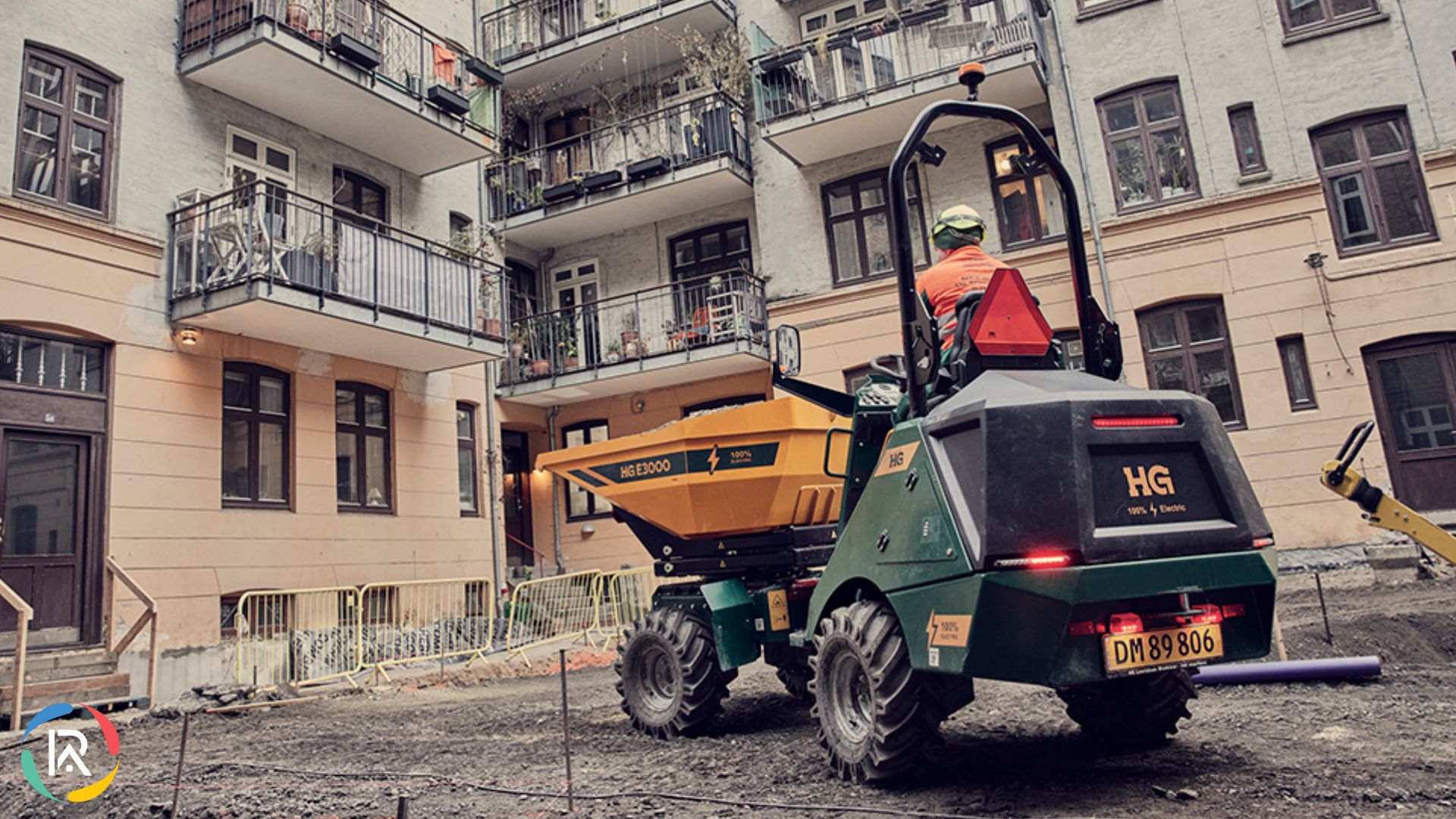 HG Launches E3000 All-Electric 3-Ton Dumper 