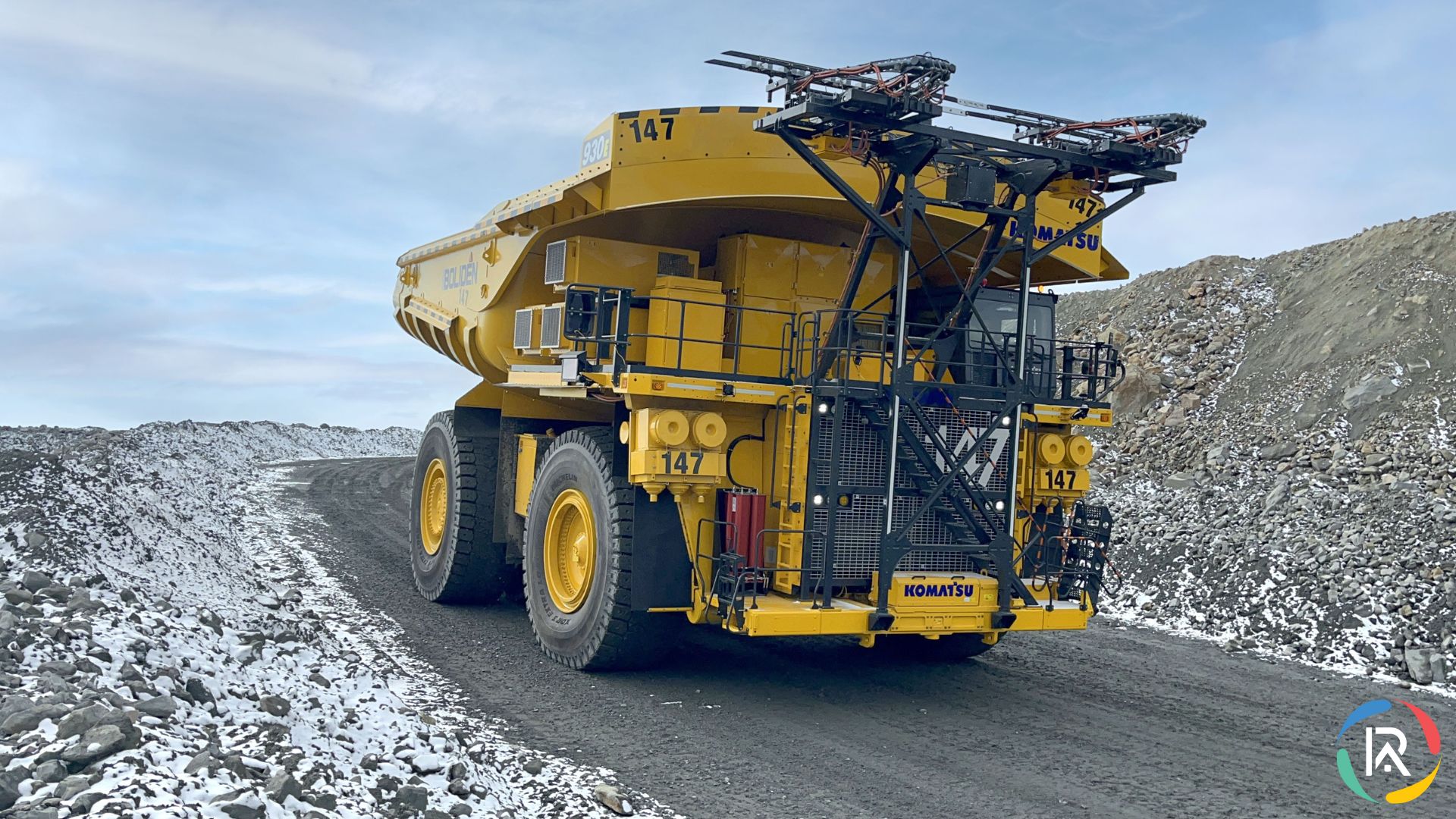Komatsu Launches Diesel Trolley Power Agnostic Truck 