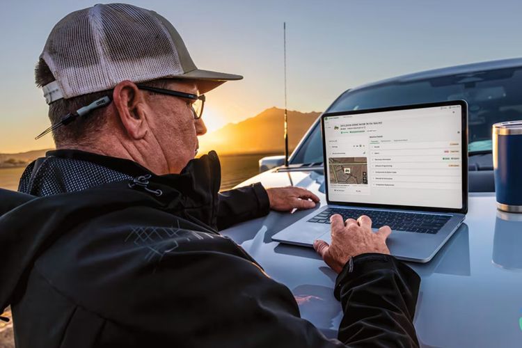 John Deere Launches New Digital Repair Tool