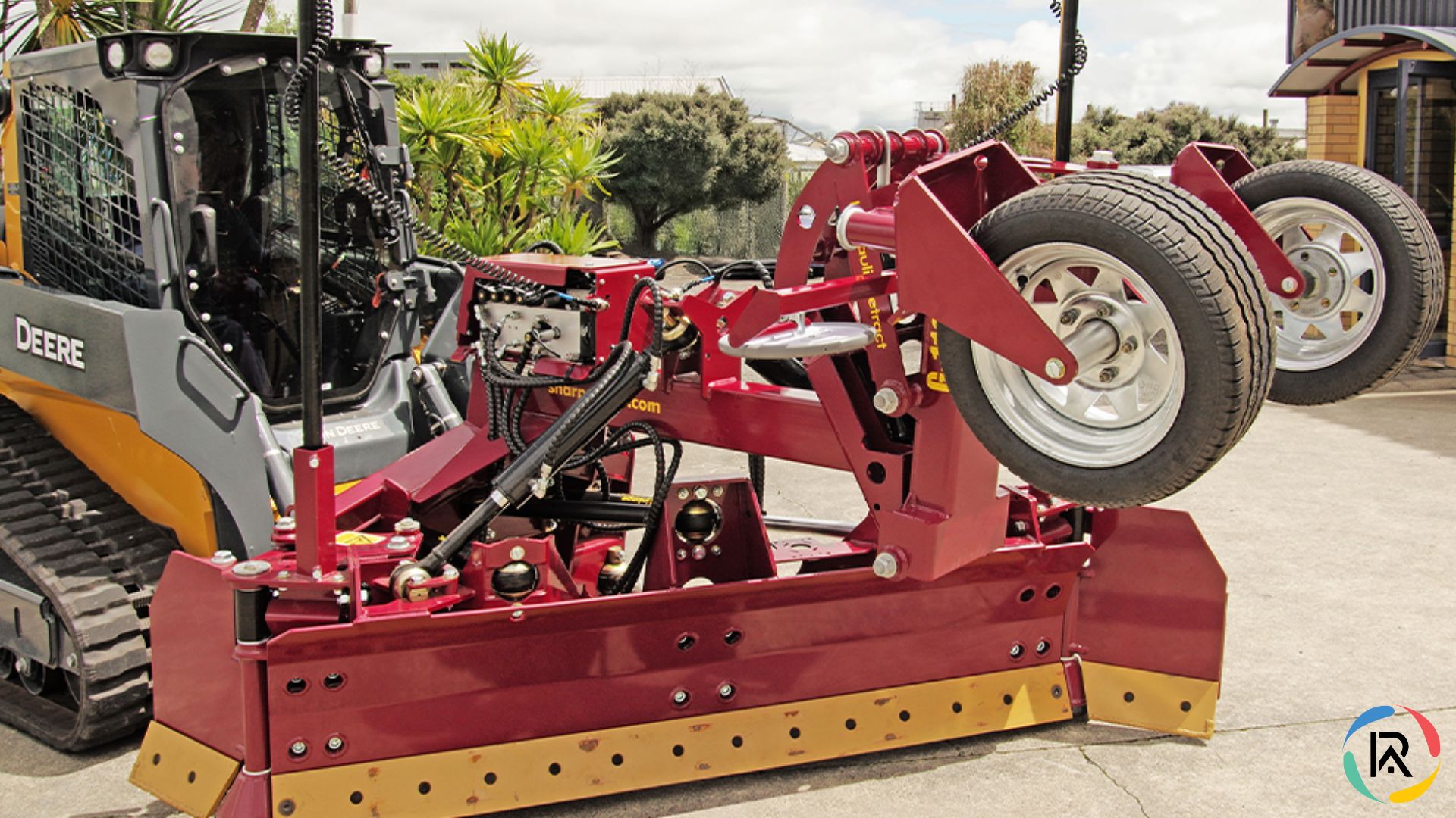 SharpGrade G116 Grader Blade Gains Hydraulic Upgrade