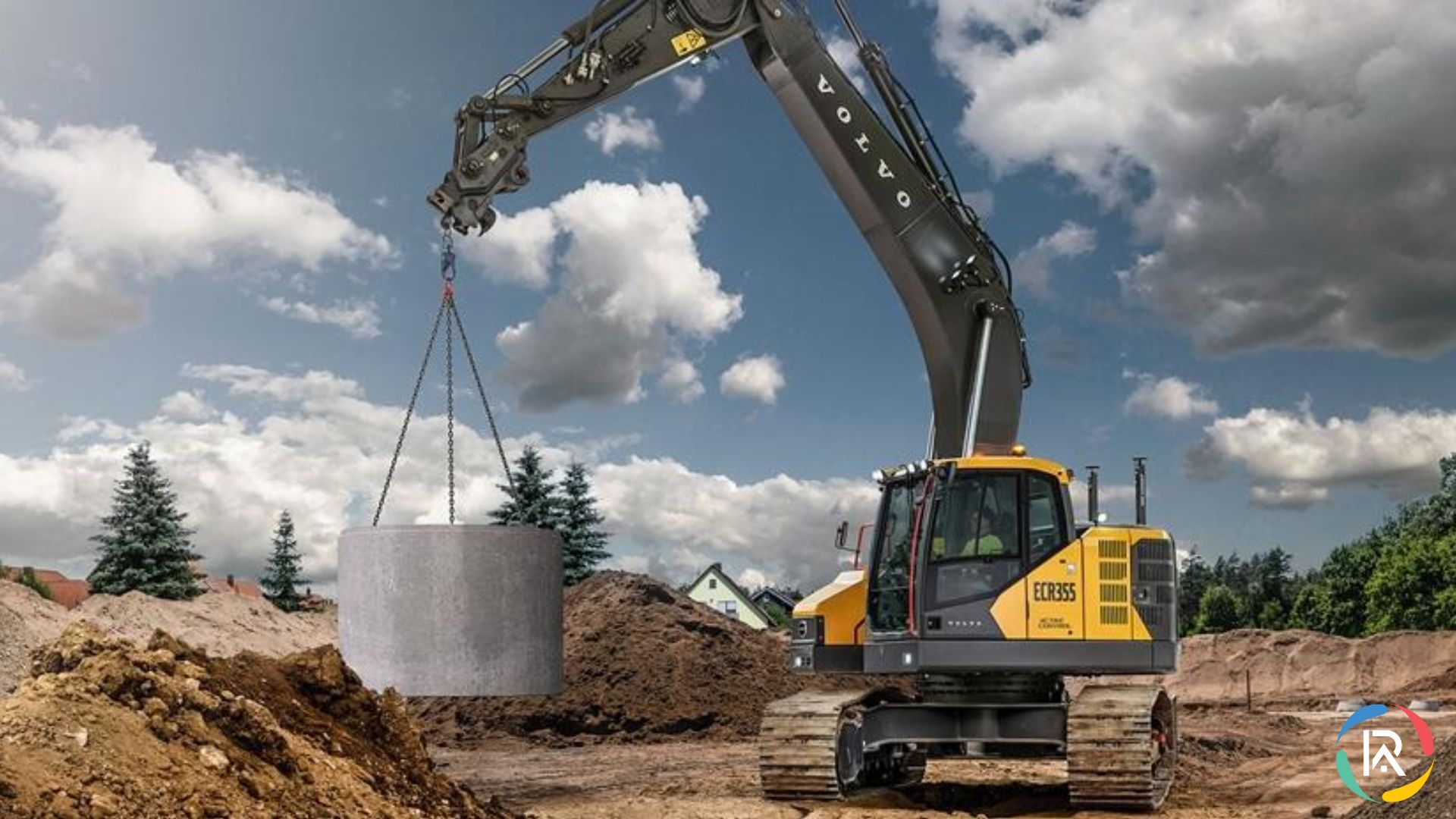Volvo CE Unveils New-Generation ECR355 Short-Swing Excavator