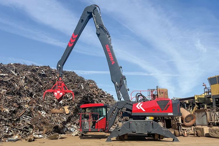 Sierra International Introduces Fly-Cab Material Handler