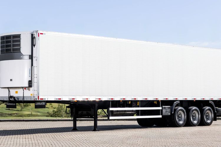 Librelato Launches reefer trailer at Fetranslog 2025