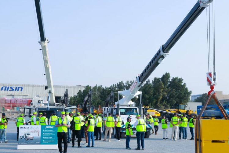 Franna Global Conference Highlights Versatile Cranes