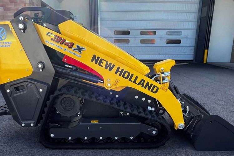 New Holland Launches C314X Electric Mini Track Loader 