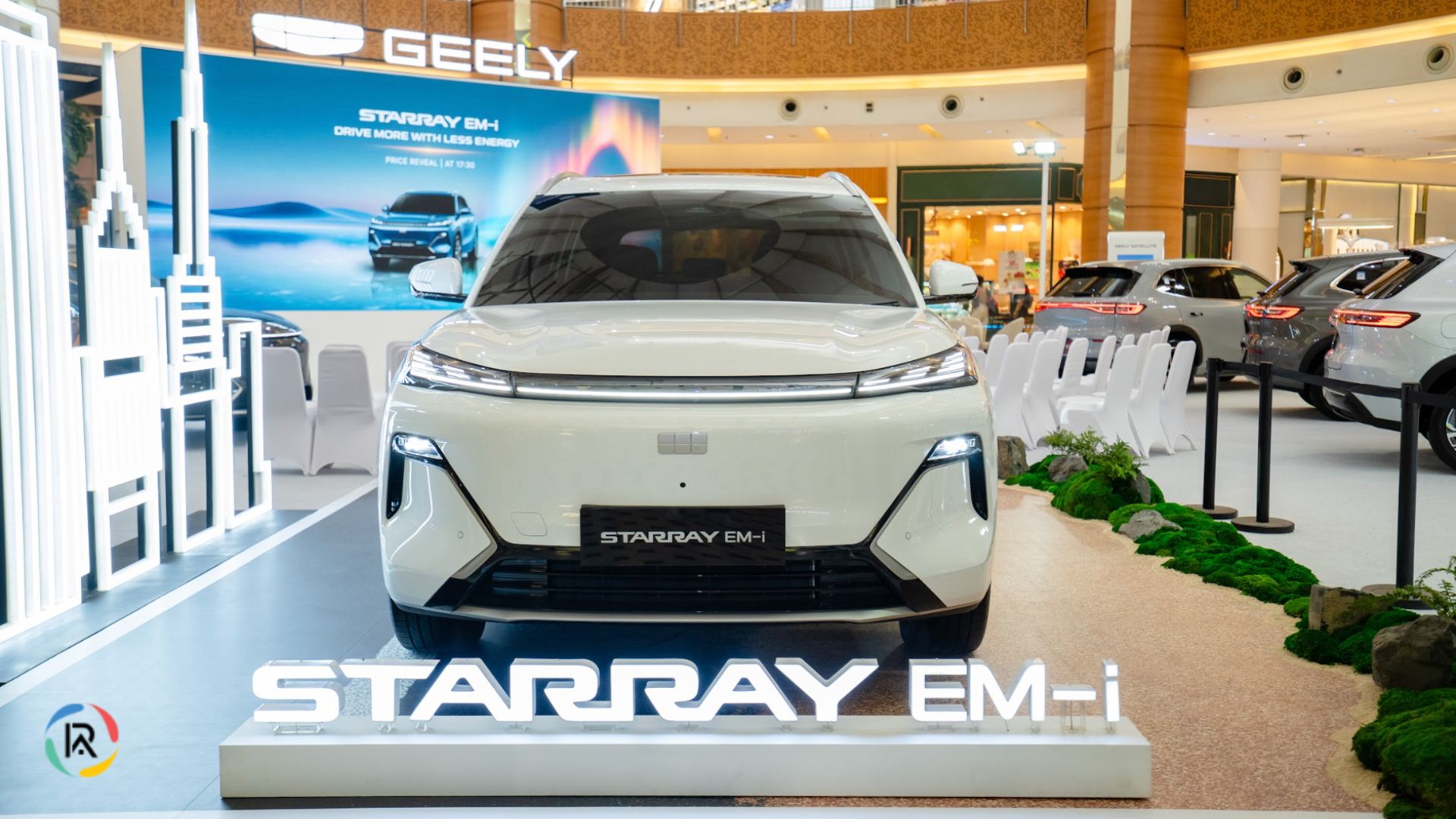 Geely Officially Launches Starray EM-i PHEV SUV in Indonesia