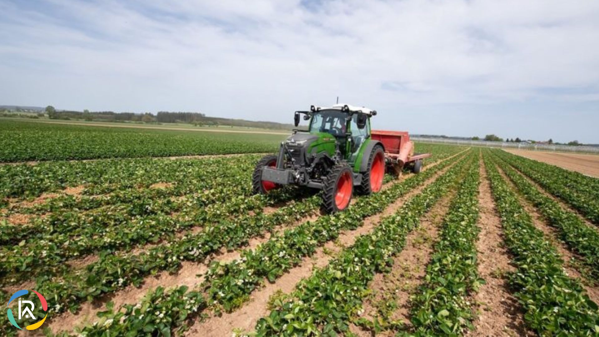 Fendt Unveils Electric & Autonomous Tractors 2025