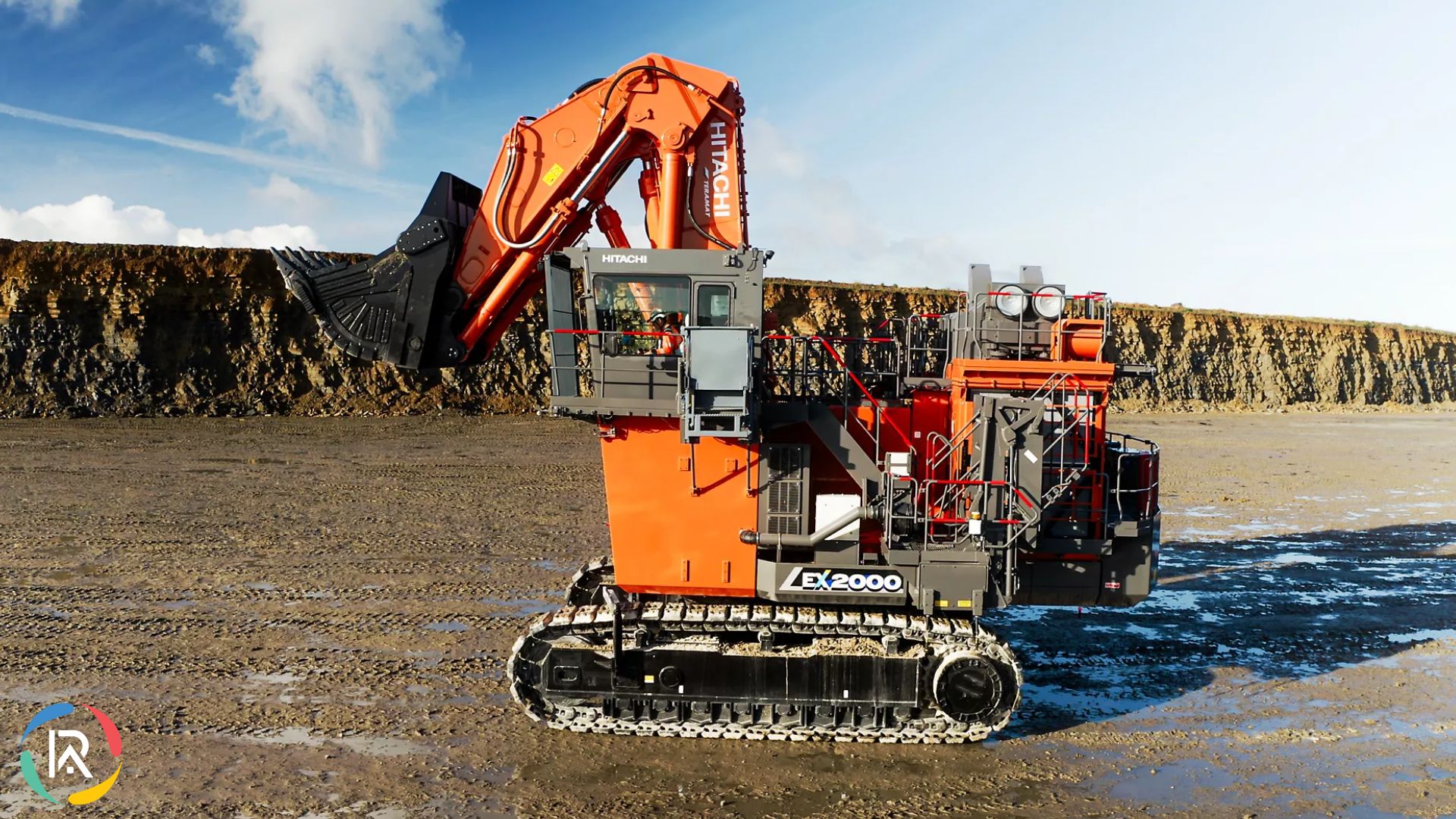 Hitachi Unveils EX2000-7 Ultra-Large Excavator in Europe