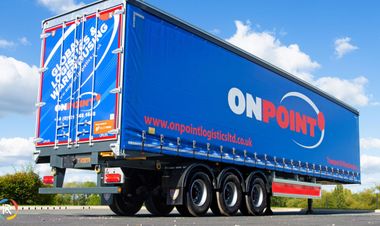 Tiger Trailers Delivers Curtainsiders trailers to Onpoint Logistics Fleet 