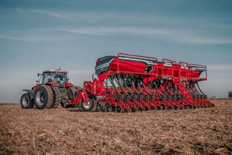 Crucianelli Adopts Siemens for Agricultural Machinery