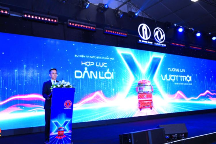 Dongfeng launches X9 fuel tractor in Vietnam 