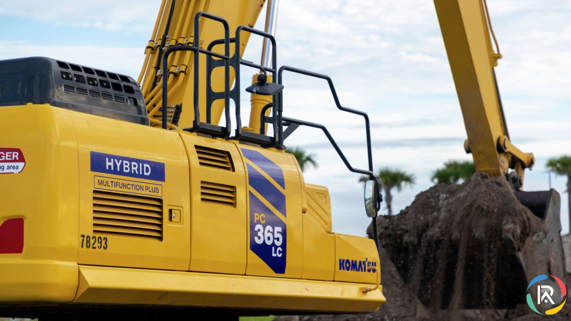 Komatsu Launches PC365LC-11 Excavator to North America