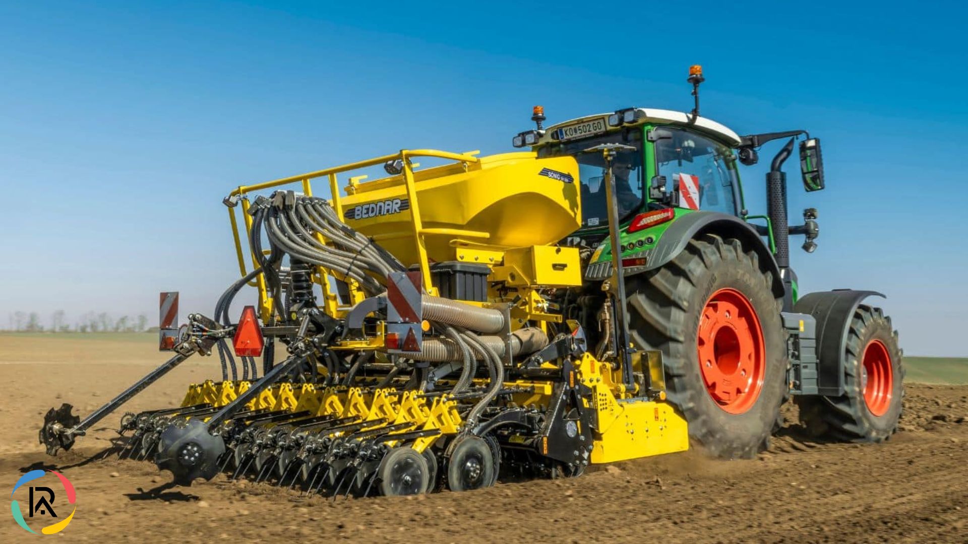 BEDNAR Unveils Soniq ON Mounted Seeding Combination