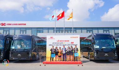 Kim Long Motor delivers 12 Buses to Vitraco