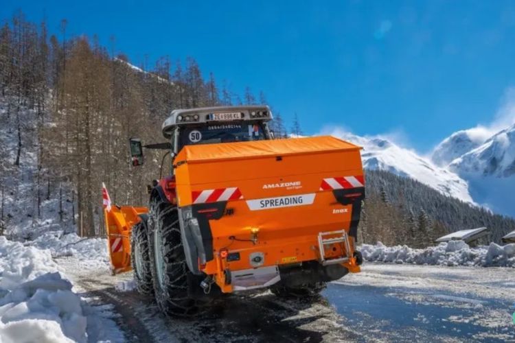 Amazone Launches IceTiger Inox Winter Salt Spreaders