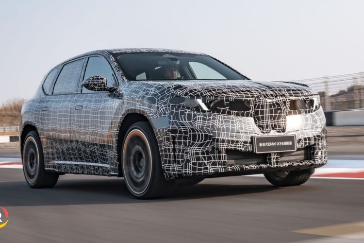 BMW iX3 LWB debut 2026