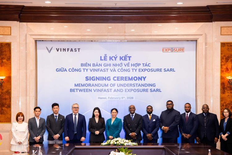 VinFast Signs MoU with Exposure SARL to Promote Eco-Friendly Transportation