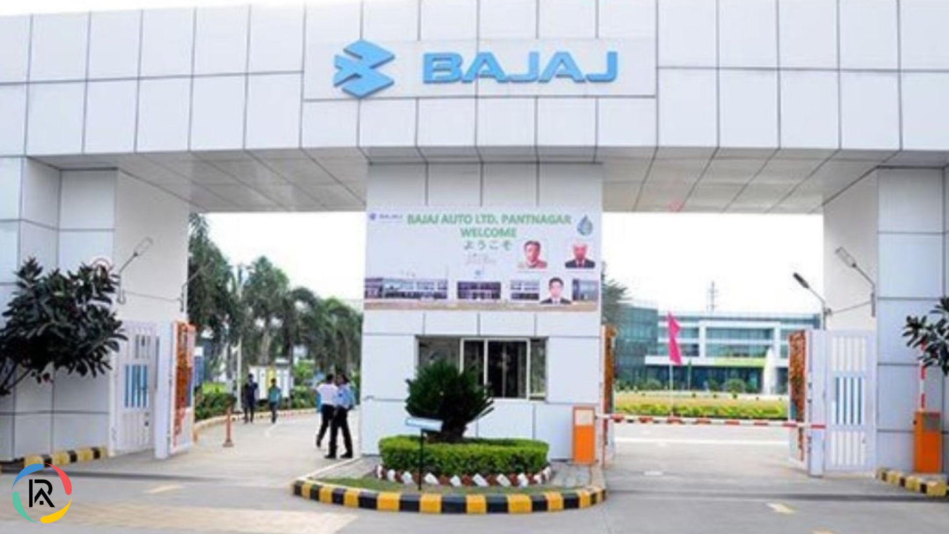 Bajaj Launched E- Three Wheeler WEGO P9018  