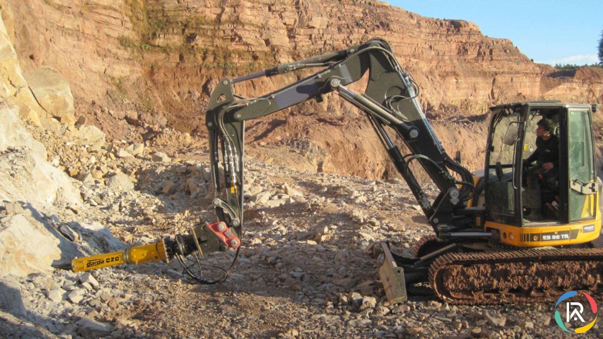 Darda’s Demolition Attachments for Compact Carriers 